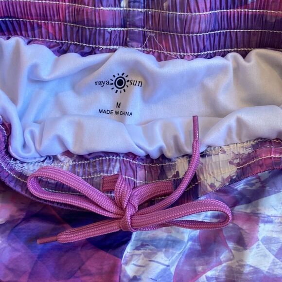 Raya Sun athletic beach running shorts size medium - Picture 4 of 5